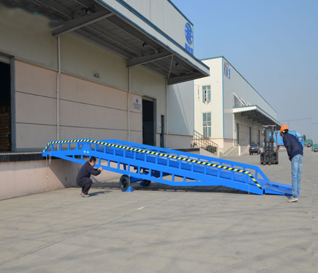 桂林移动式登车桥应用